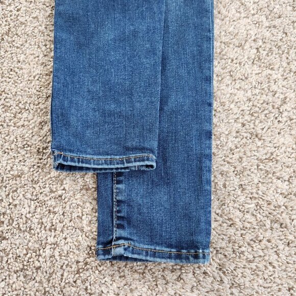 Gap Regular True Skinny Medium Wash Blue Jeans - Picture 6 of 7